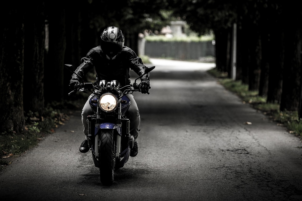 Is een motorfiets goedkoper dan een auto?