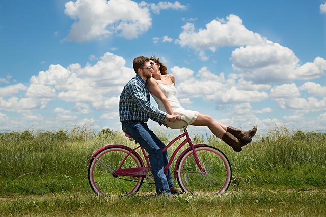 What are the basic pillars of a relationship?