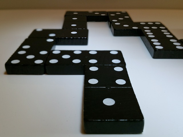 Domino toppling