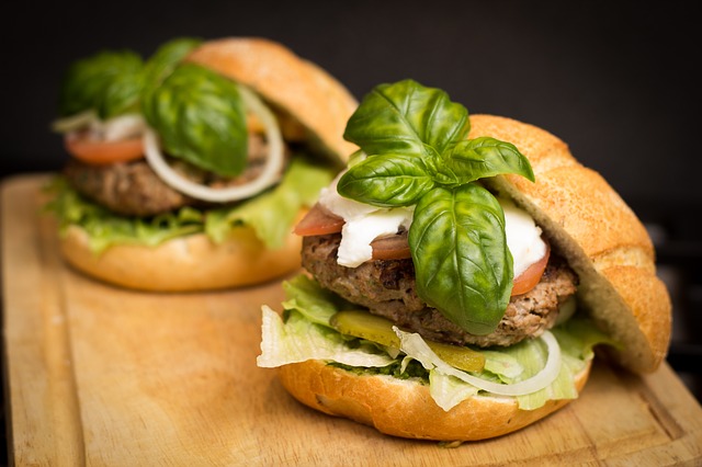 Beyond Meat Vegan Burger is coming to the Czech Republic!
